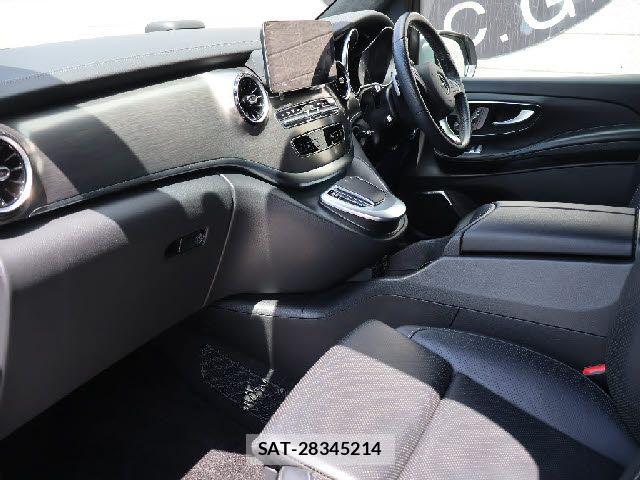 Mercedes Benz V-CLASS 2024-10 8366998-1