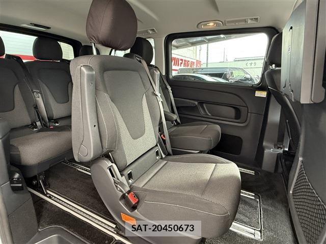 Mercedes Benz V-CLASS 2016-12 8367003-16