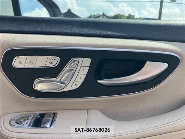 Mercedes Benz V-CLASS 2018-02 8413588-9