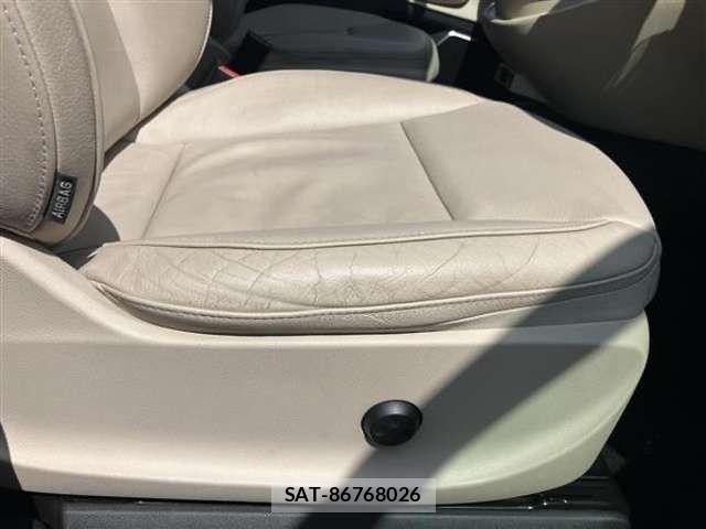 Mercedes Benz V-CLASS 2018-02 8413588-15
