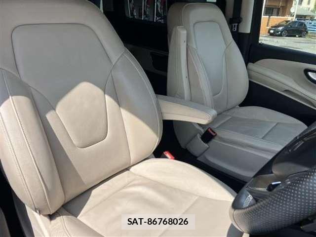 Mercedes Benz V-CLASS 2018-02 8413588-16