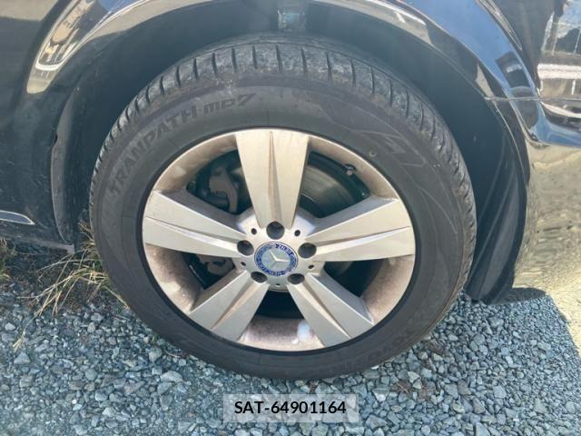 Mercedes Benz V-CLASS 2013-03 8685949-19
