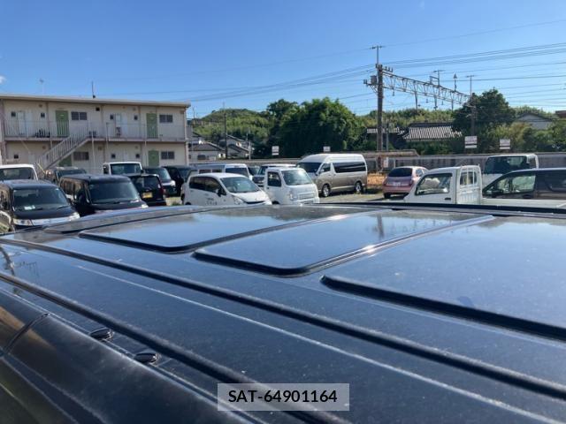 Mercedes Benz V-CLASS 2013-03 8685949-24