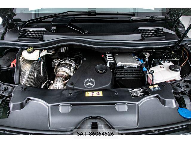 Mercedes Benz V-CLASS 2025-05 8743955-3