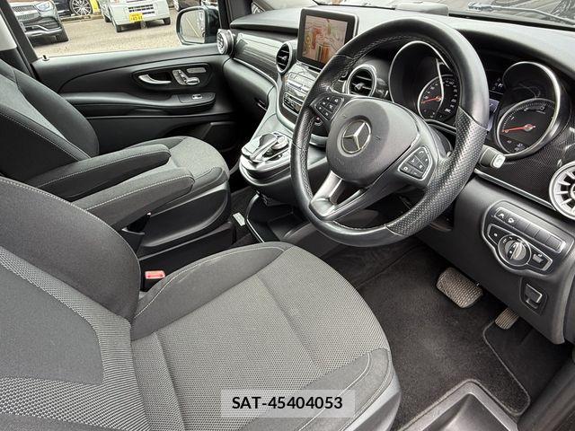 Mercedes Benz V-CLASS 2019-11 8830311-9