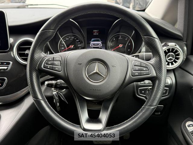Mercedes Benz V-CLASS 2019-11 8830311-15