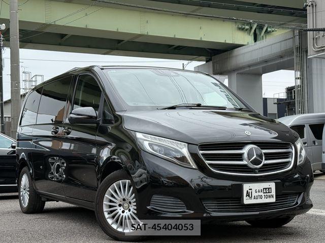 Mercedes Benz V-CLASS 2019-11 8830311-2