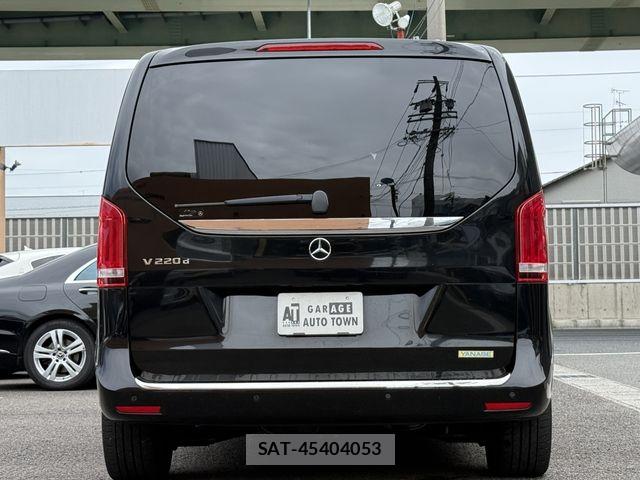Mercedes Benz V-CLASS 2019-11 8830311-4