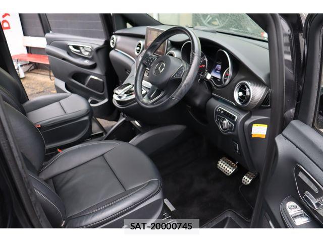 Mercedes Benz V-CLASS 2017-01 8830309-2