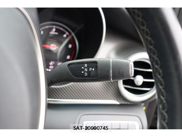 Mercedes Benz V-CLASS 2017-01 8830309-7