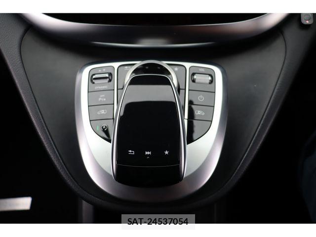 Mercedes Benz V-CLASS 2017-06 8830310-14