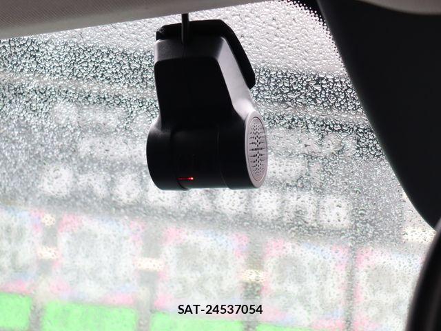 Mercedes Benz V-CLASS 2017-06 8830310-15