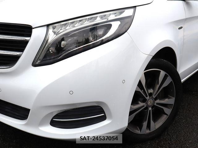 Mercedes Benz V-CLASS 2017-06 8830310-20
