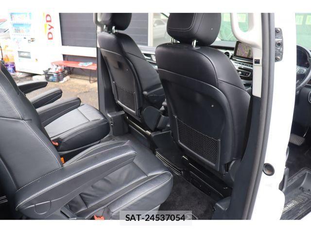 Mercedes Benz V-CLASS 2017-06 8830310-3