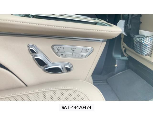 Mercedes Benz V-CLASS 2025-05 8830308-21