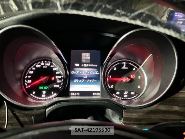 Mercedes Benz V-CLASS 2016-05 8883909-5