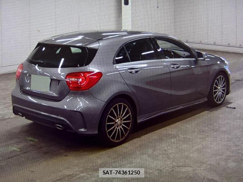 Mercedes Benz A-CLASS 2013 1298878-1