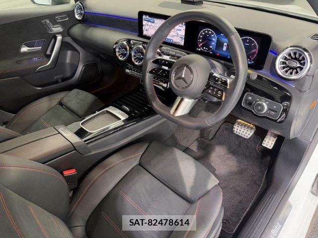 Mercedes Benz A-CLASS 2023-12 529628-1