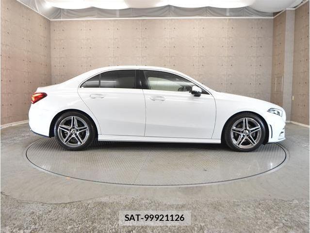 Mercedes Benz A-CLASS 2020-09 639861-8