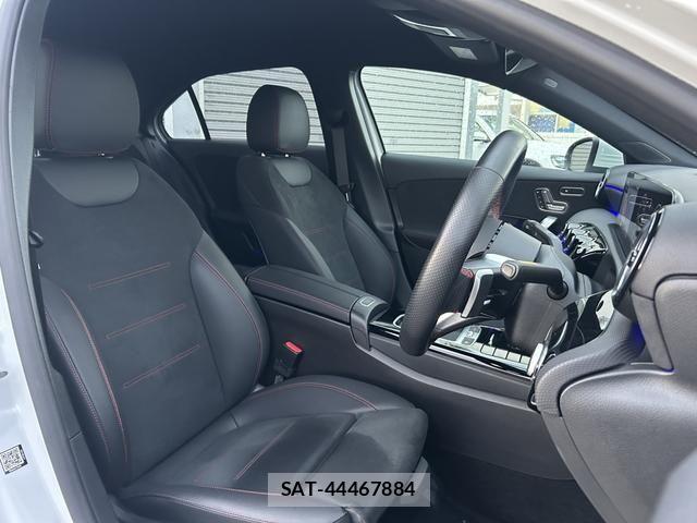 Mercedes Benz A-CLASS 2023-05 834884-3