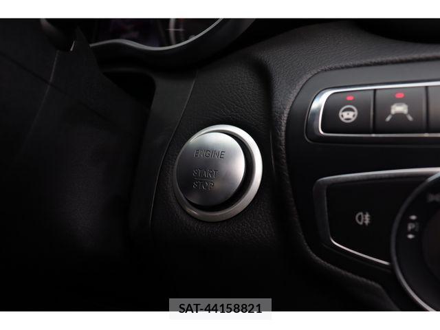 Mercedes Benz C-CLASS 2017-01 633365-15