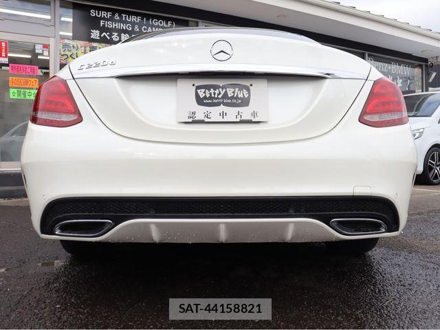 Mercedes Benz C-CLASS 2017-01 633365-18