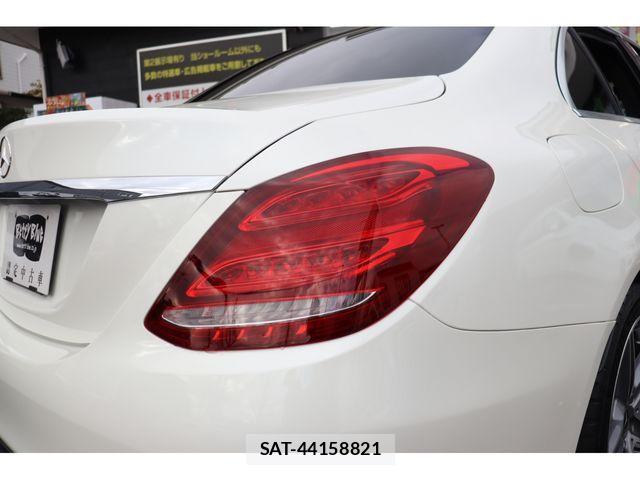 Mercedes Benz C-CLASS 2017-01 633365-20