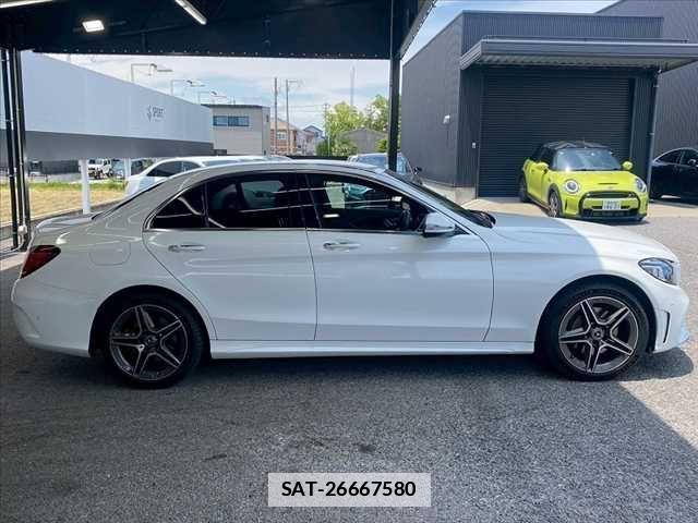 Mercedes Benz C-CLASS 2019-06 1123953-14