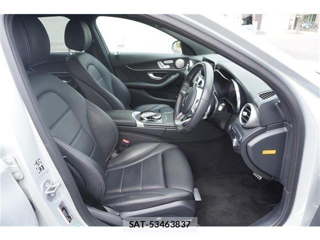 Mercedes Benz C-CLASS 2019-04 820890-10