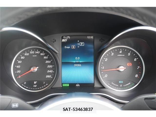 Mercedes Benz C-CLASS 2019-04 820890-6