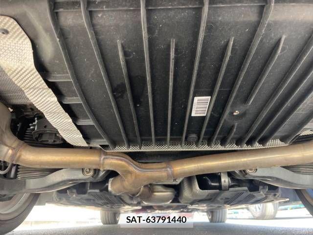 Mercedes Benz C-CLASS 2017-03 769436-19