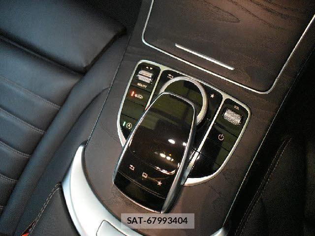 Mercedes Benz C-CLASS 2015-07 867143-15