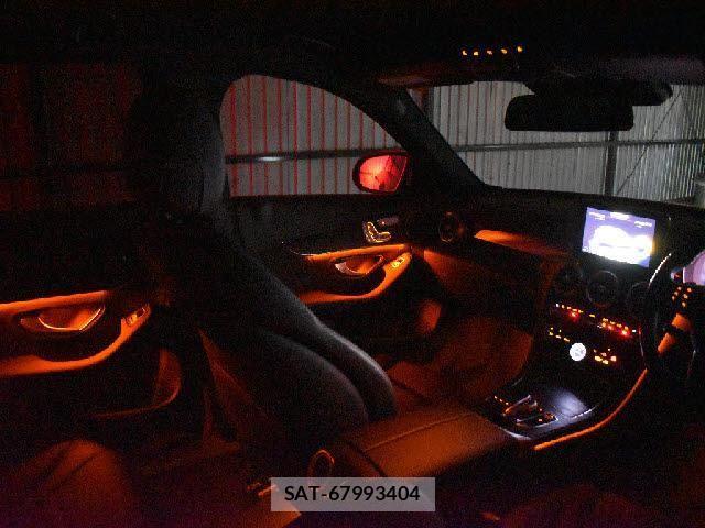 Mercedes Benz C-CLASS 2015-07 867143-17