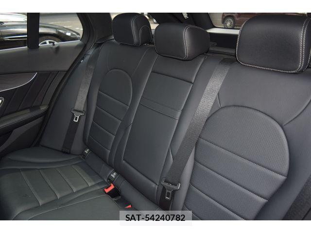 Mercedes Benz C-CLASS 2018-05 1072883-18