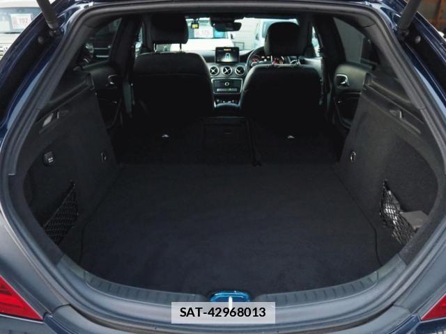 Mercedes Benz CLA-CLASS 2017-08 789265-14