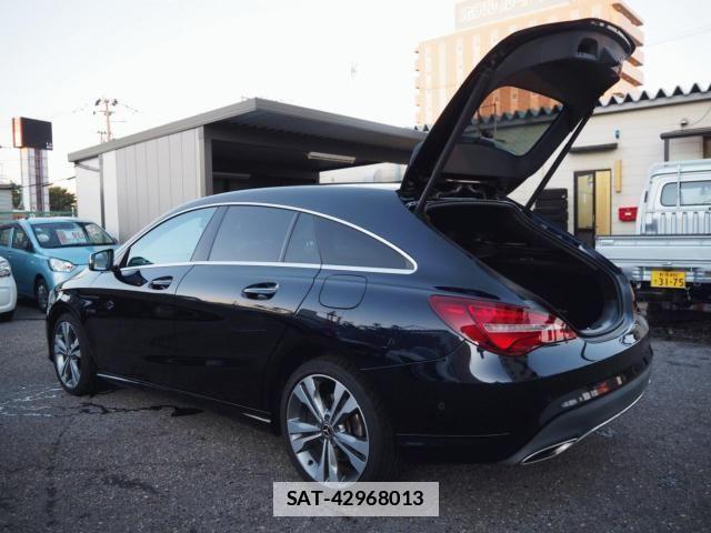 Mercedes Benz CLA-CLASS 2017-08 789265-16