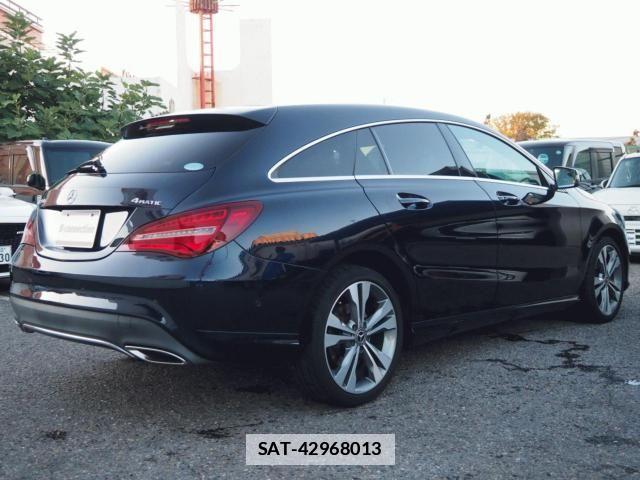 Mercedes Benz CLA-CLASS 2017-08 789265-28