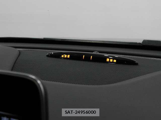 Mercedes Benz CLA-CLASS 2018-10 957984-17
