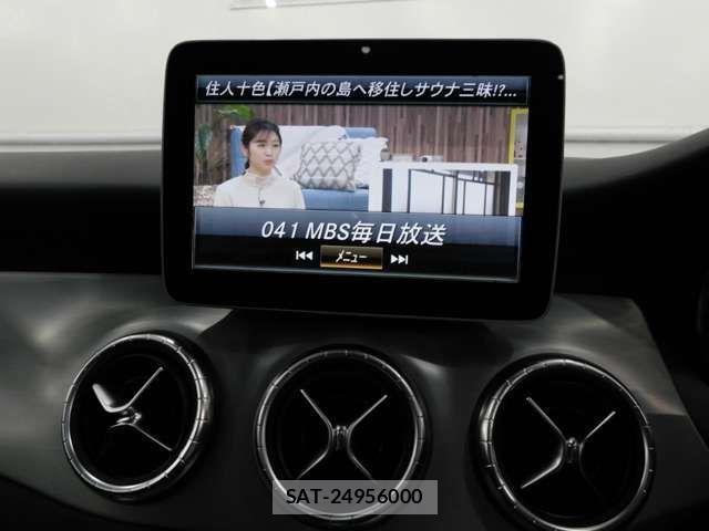 Mercedes Benz CLA-CLASS 2018-10 957984-6