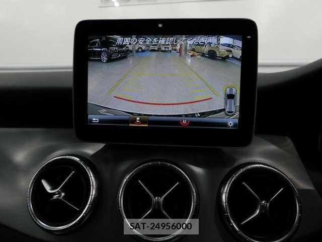 Mercedes Benz CLA-CLASS 2018-10 957984-8