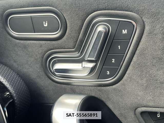 Mercedes Benz CLA-CLASS 2023-10 1123997-2