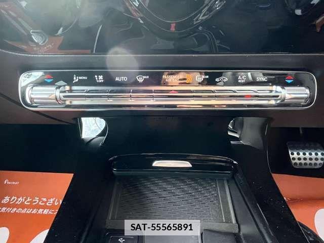 Mercedes Benz CLA-CLASS 2023-10 1123997-5
