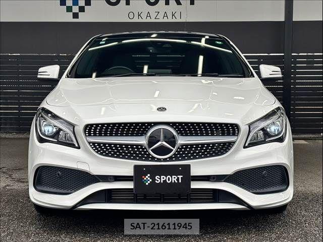 Mercedes Benz CLA-CLASS 2017-11 826407-12