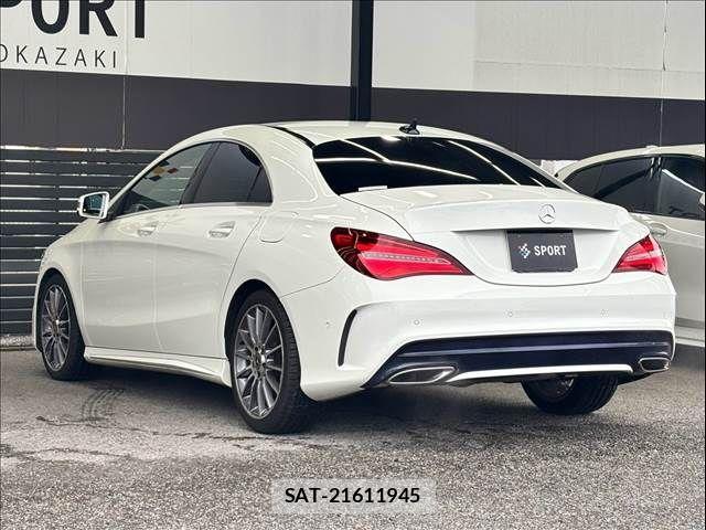 Mercedes Benz CLA-CLASS 2017-11 826407-16