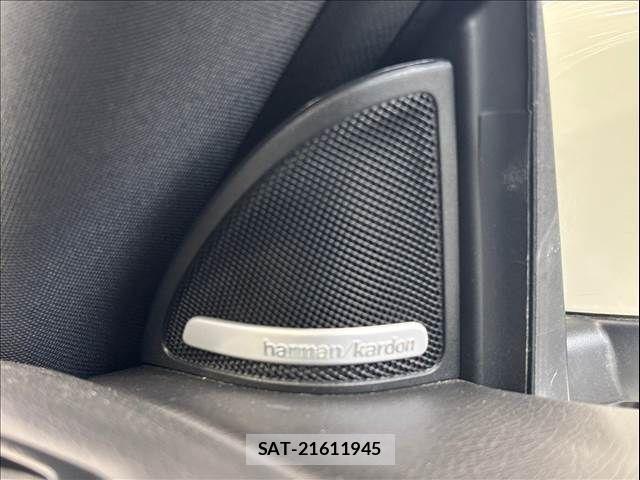 Mercedes Benz CLA-CLASS 2017-11 826407-7