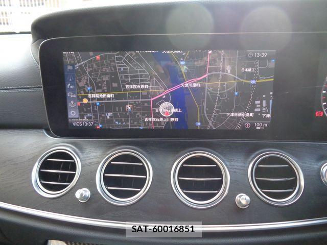 Mercedes Benz E-CLASS 2017-05 639947-17