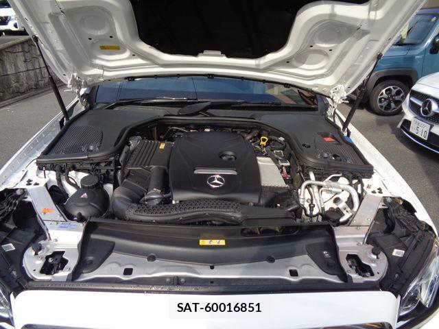 Mercedes Benz E-CLASS 2017-05 639947-8
