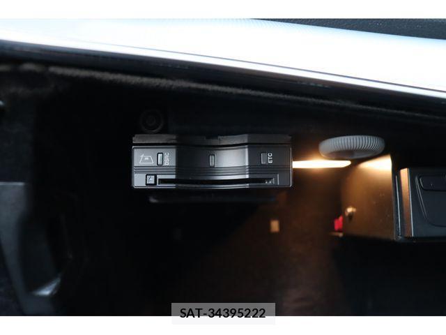 Mercedes Benz E-CLASS 2018-01 789279-10