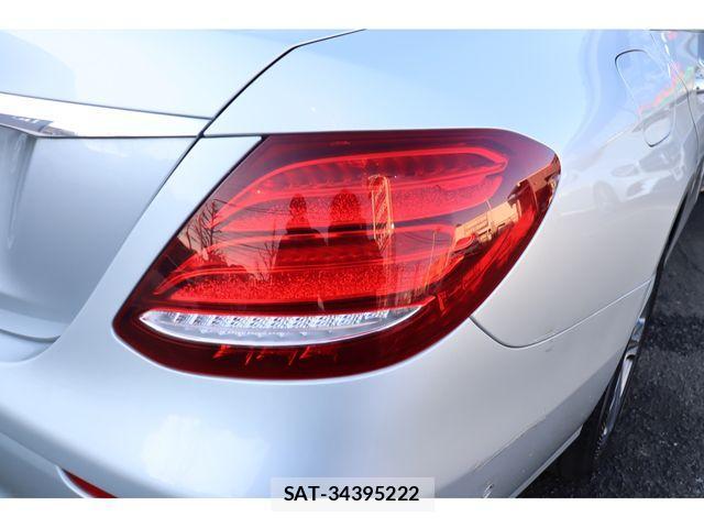Mercedes Benz E-CLASS 2018-01 789279-22