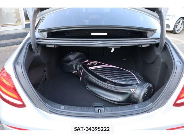 Mercedes Benz E-CLASS 2018-01 789279-23